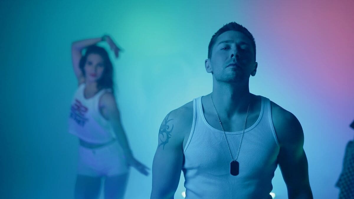 Sin Danijela Popovića osvojio mlade slušatelje i nacionalne top ljestvice pjesmom "Etanol"