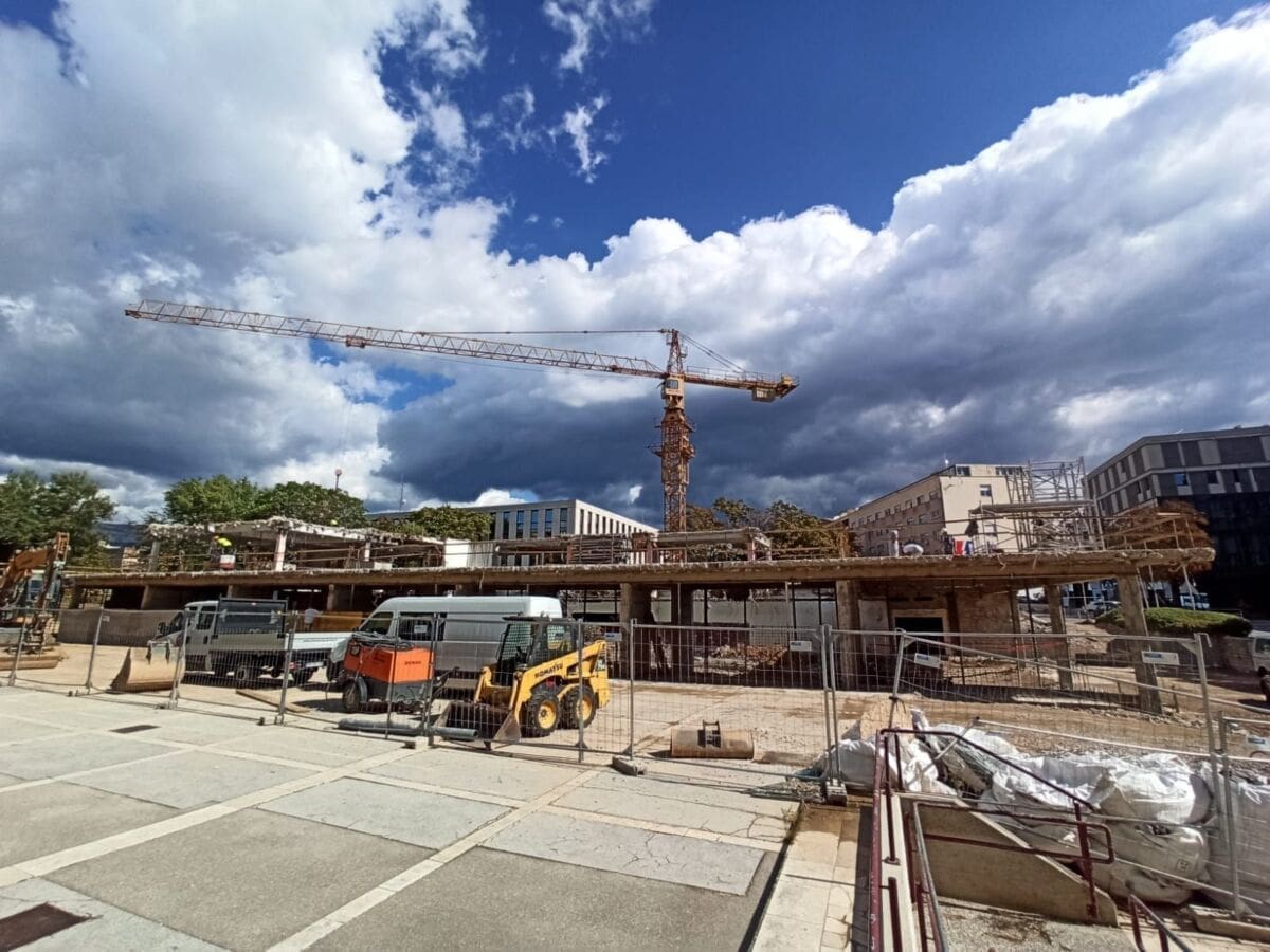 Radovi na zgradi novog suda konačno u idućoj fazi: Završeno rušenje, kreće "šalovanje"!