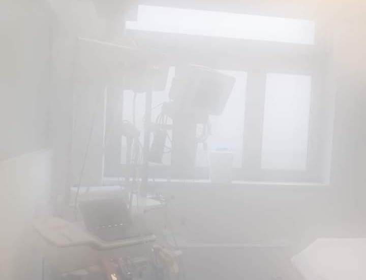 Medicinske sestre stale u obranu kolegice: Ovo je njen pogled iz 'svemirskog hot odijela' uz zaštitne naočale