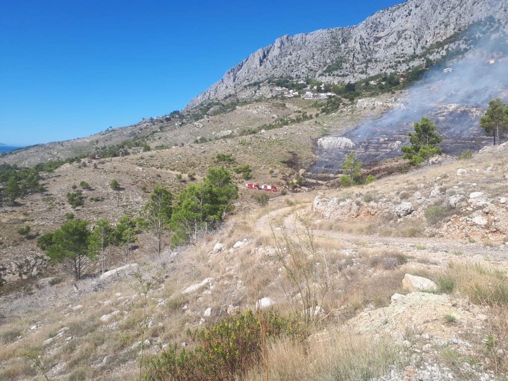 pozar_lokva_rogoznica (7)