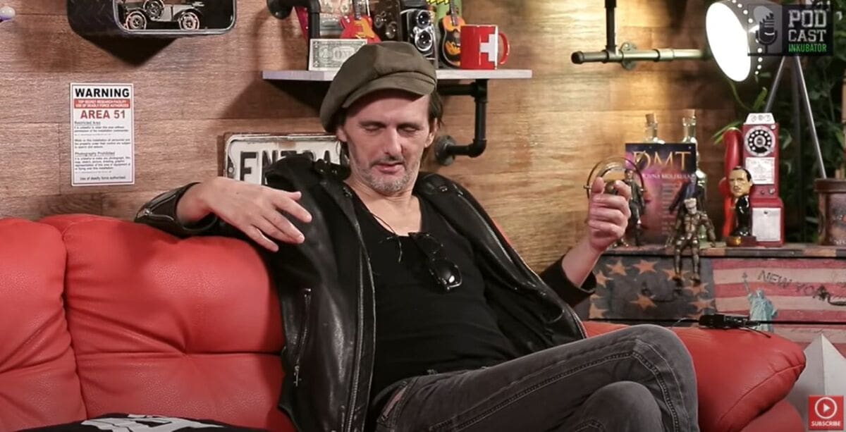 Goran Bare: 'Whiskey, pisanje, seks i filmovi. Eto, tako sam ja provodio dane u koroni'