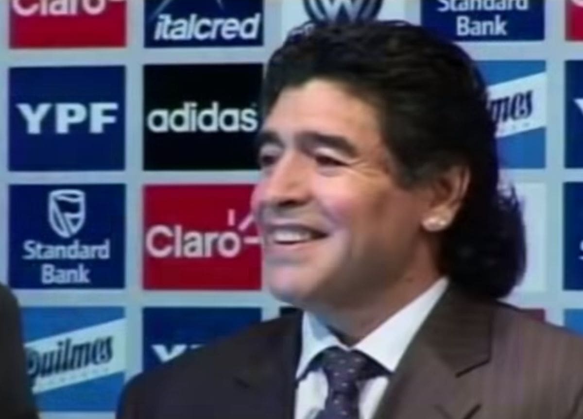 Novi detalji o smrti Maradone izazvali šok: Mrtav ležao u prljavoj kući više od dva sata