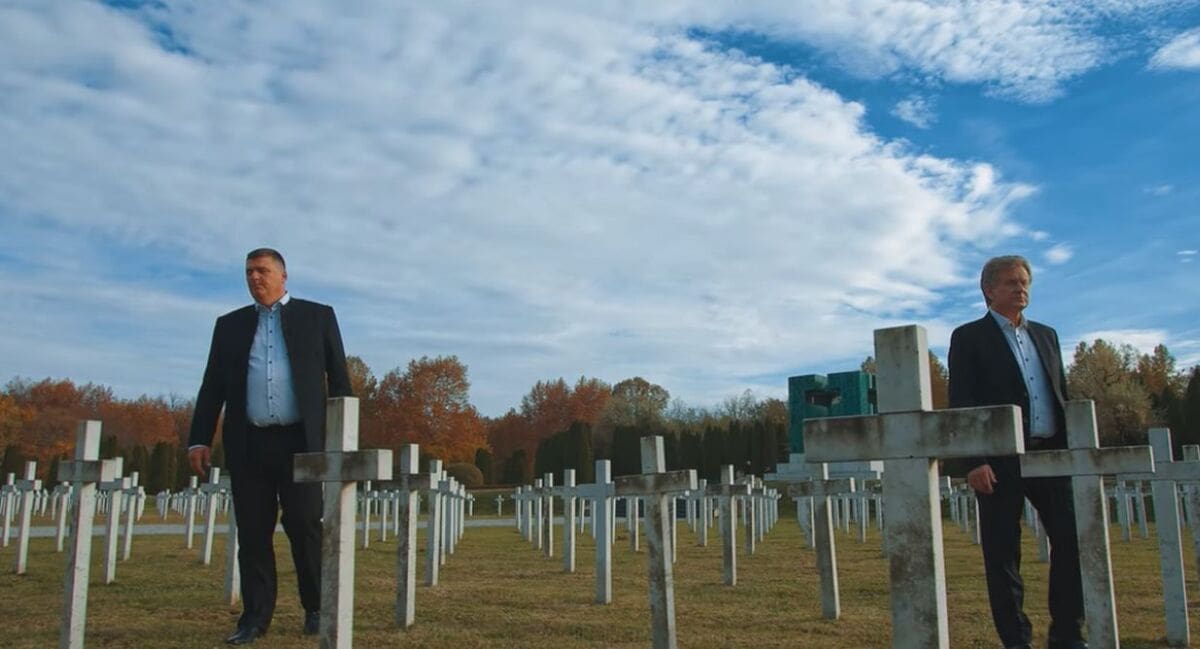 "NA DVA MJESTA JA SAM" Poslušajte pjesmu koja je povezala Slavoniju i Dalmaciju, Vukovar i Škabrnju