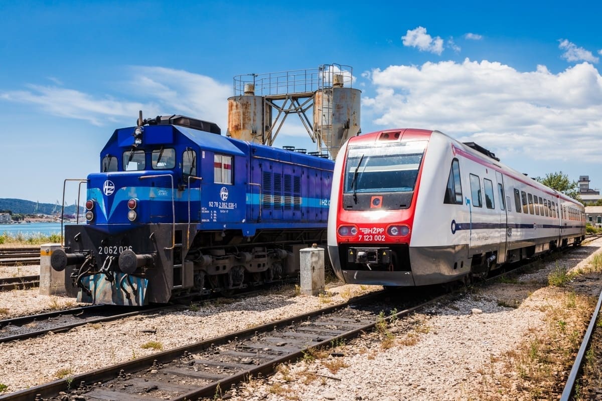 NOVA PLJUSKA DALMACIJI: Ukinut noćni vlak Split - Zagreb. Studenti i radnici ostavljeni na cjedilu!