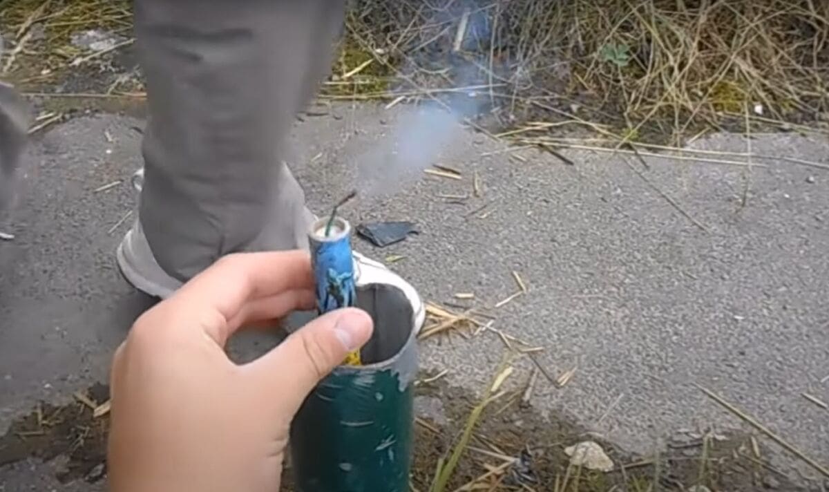 Split: Djetetu mlađem od 14 godina oduzeta 473 komada pirotehničkih sredstava