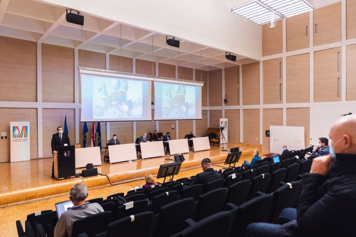 Hoće li se uopće održati sjednica splitskog Gradskog vijeća?