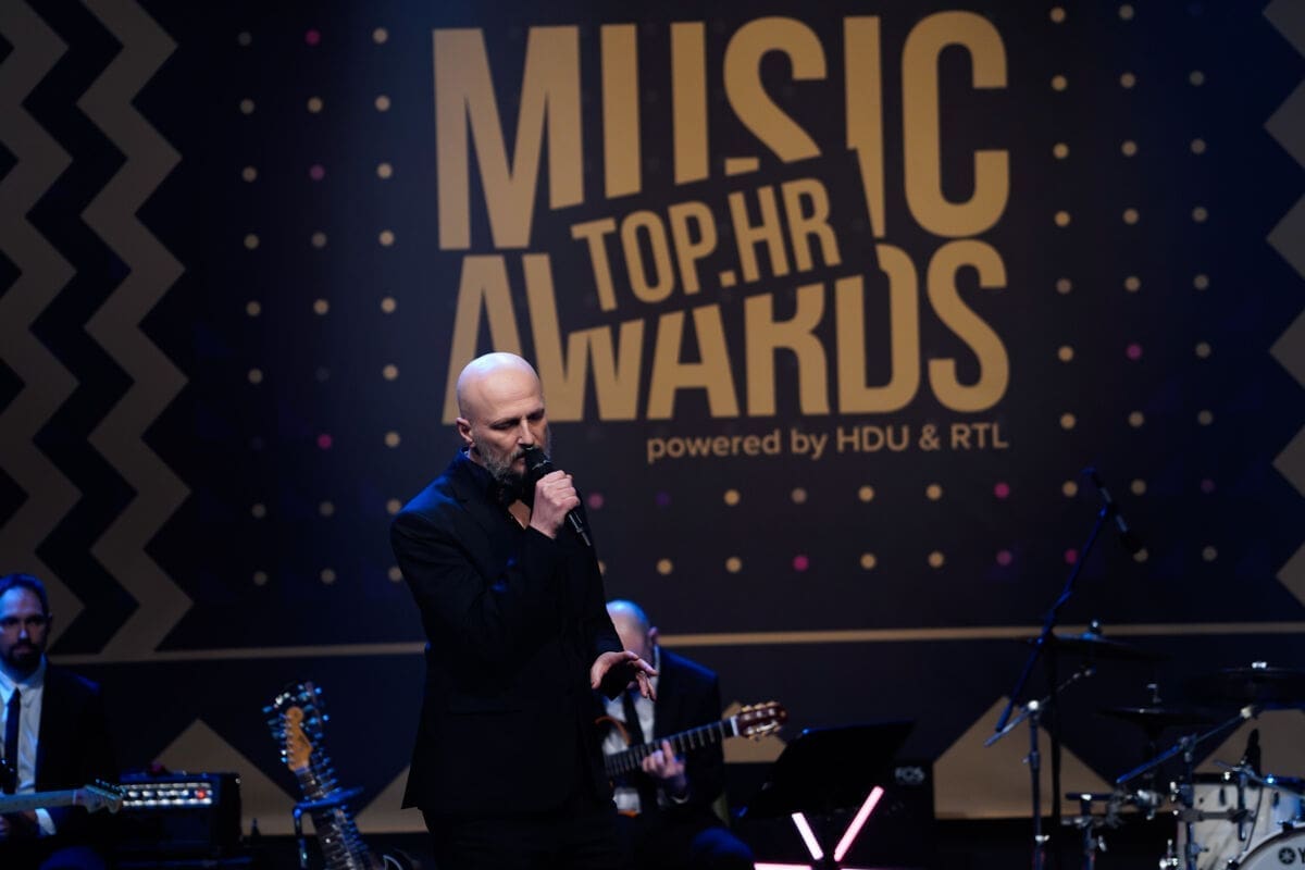 Urban&4 predstavljaju videospot za pjesmu "Sama"