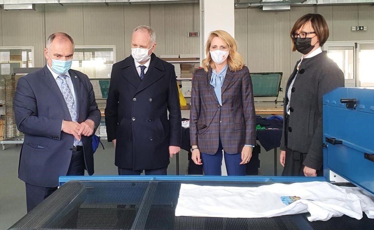 Župan Boban i gradonačelnik Krstulović Opara posjetili ustanovu DES: "Uistinu smo ponosni na izuzetno kvalitetan rad u DES-u"