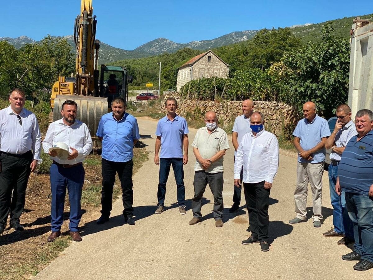 prapatnice-stilja-asfalt01