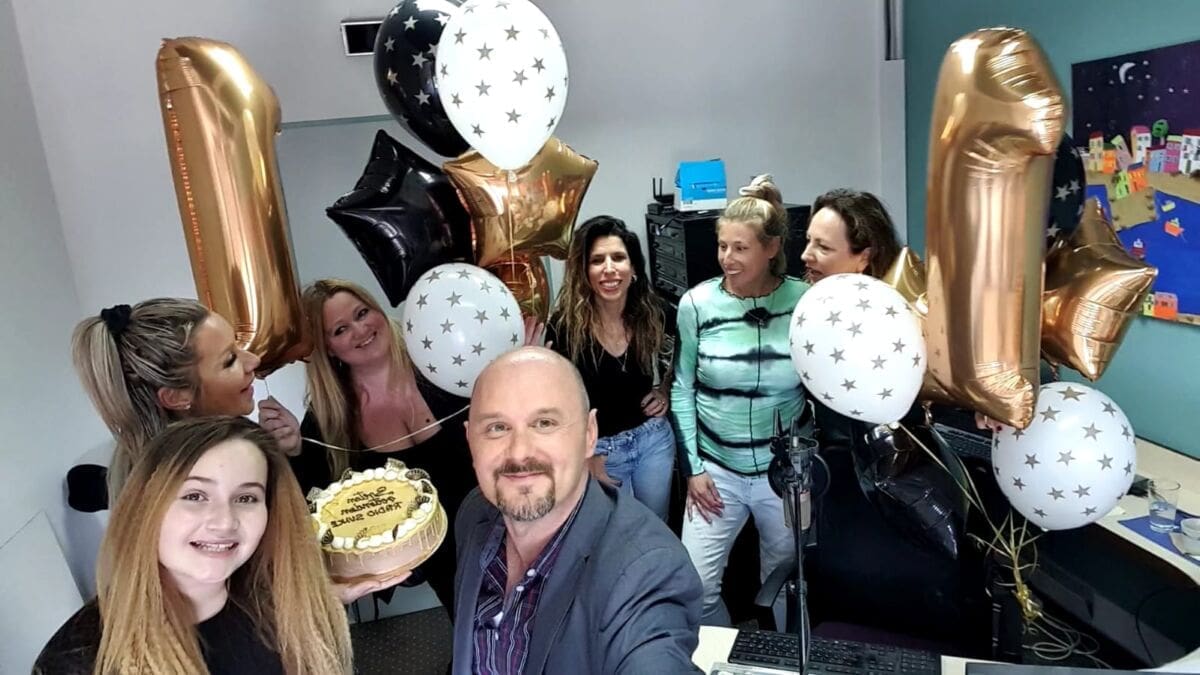 ŠIRE SAMO POZITIVU Ekipa Radio Sunca proslavila jedanaesti rođendan