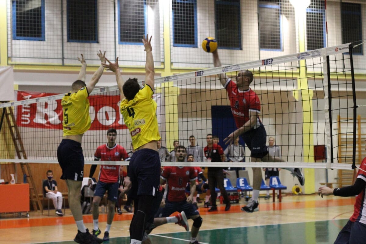 U derbiju hrvatske odbojke Kaštelani izgubili od Zagrepčana