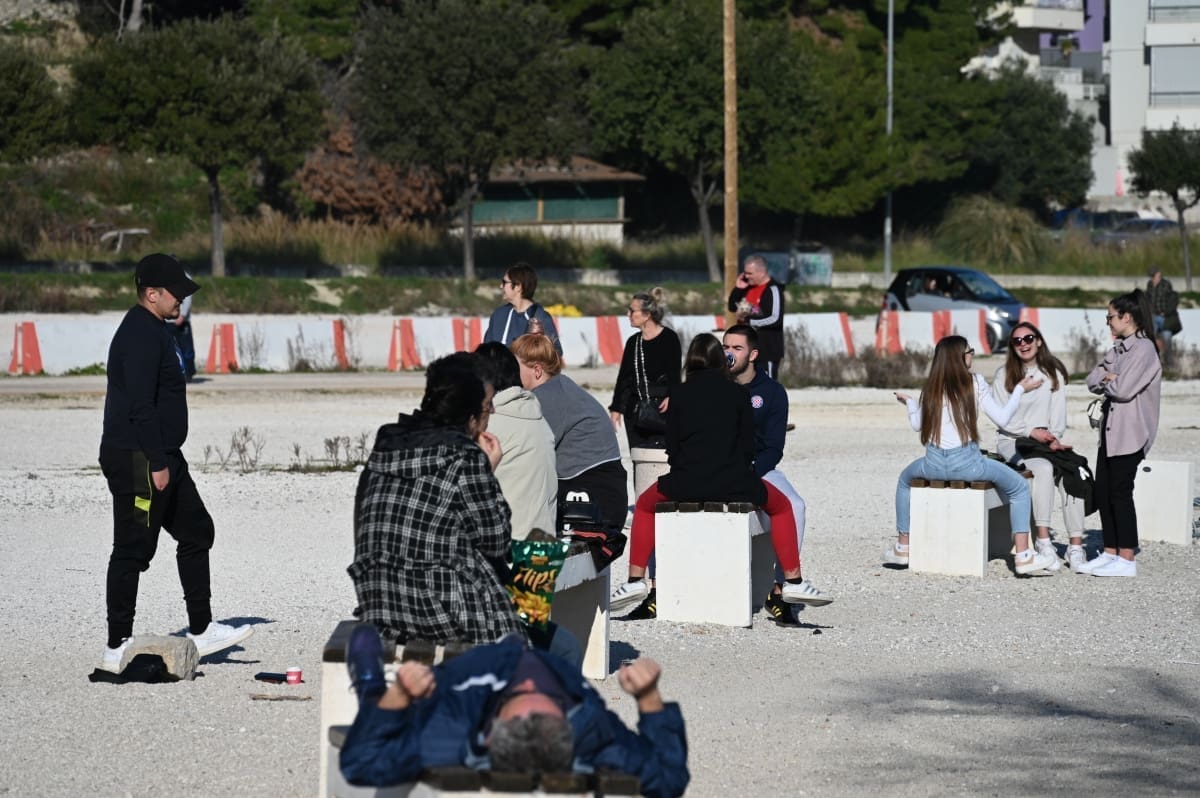 Tko je na Žnjanu izgubio ključeve automobila?