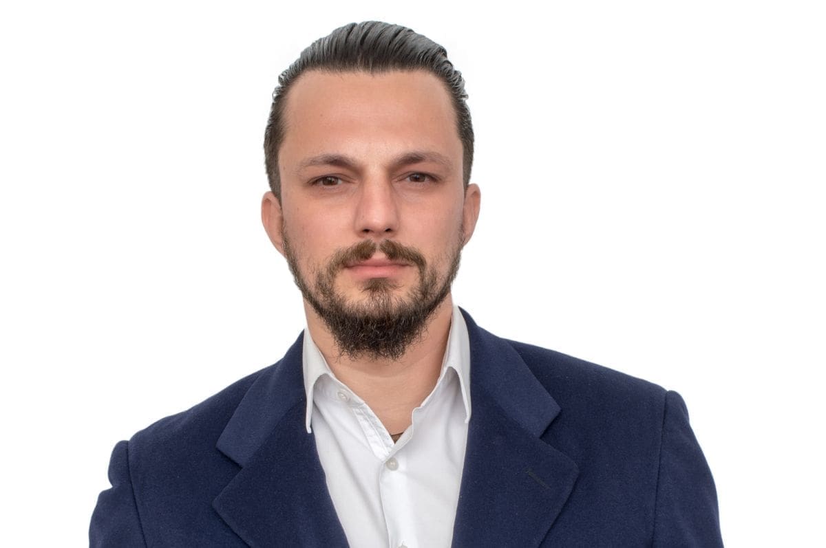 PROF. DAVOR STIPAN, TAJNIK DOMOVINSKOG POKRETA SPLIT, PORUČUJE: Kako su institucije ubile Nikoll?