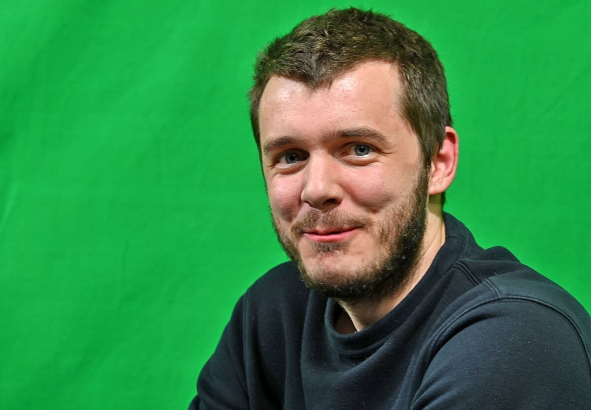 TKO KAŽE DA NEMA POSLA? Genijalac iz Solina zapošljava: "Startna neto plaća 900 eura, godišnji 30 dana, ne štopamo radno vrijeme"