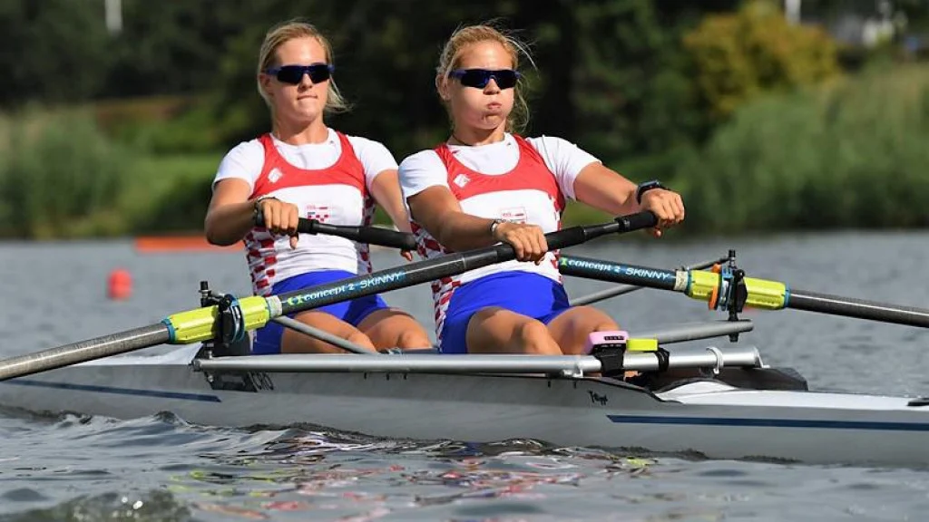 VELOLUŠKE BLIZANKE NA KROVU SVIJETA Ivana i Josipa Jurković zlatne na Svjetskom prvenstvu do 23 godine!