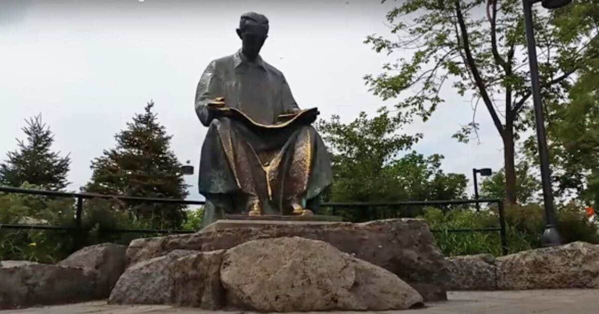 Spomenik Nikoli Tesli vraća se u Gospić, gdje je miniran 1992.