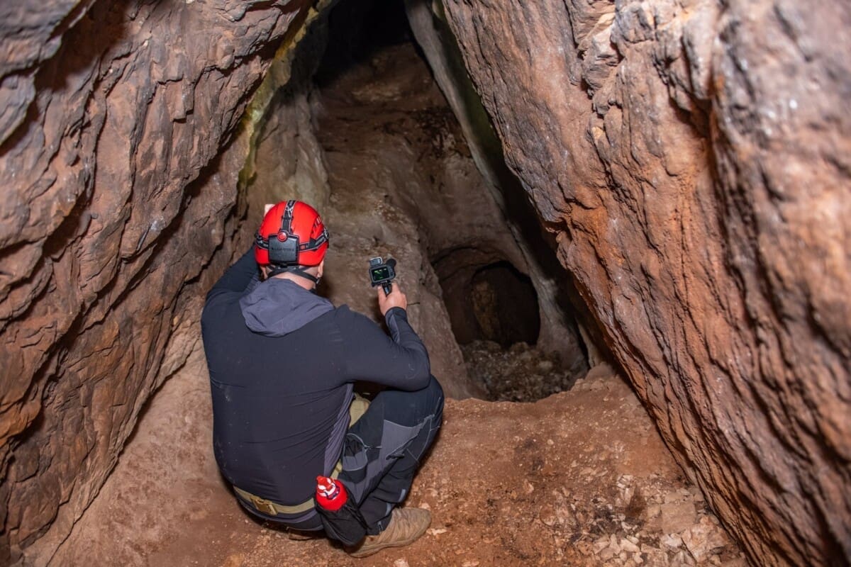 Tajne Zagore: Jurica Galić Juka u novom videu posjetio napušteni rudnik boksita kod Sinja
