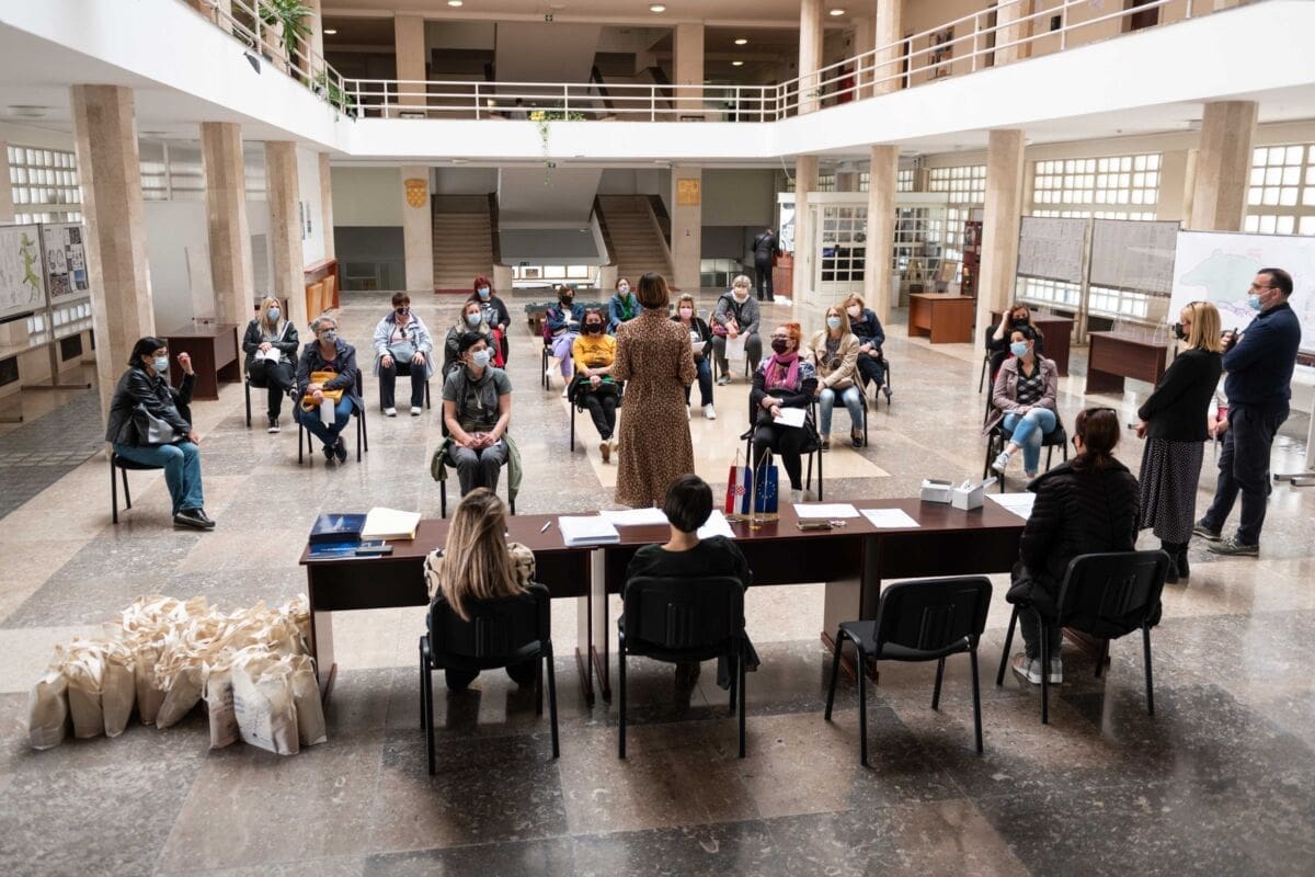 zazeli grad split (1)