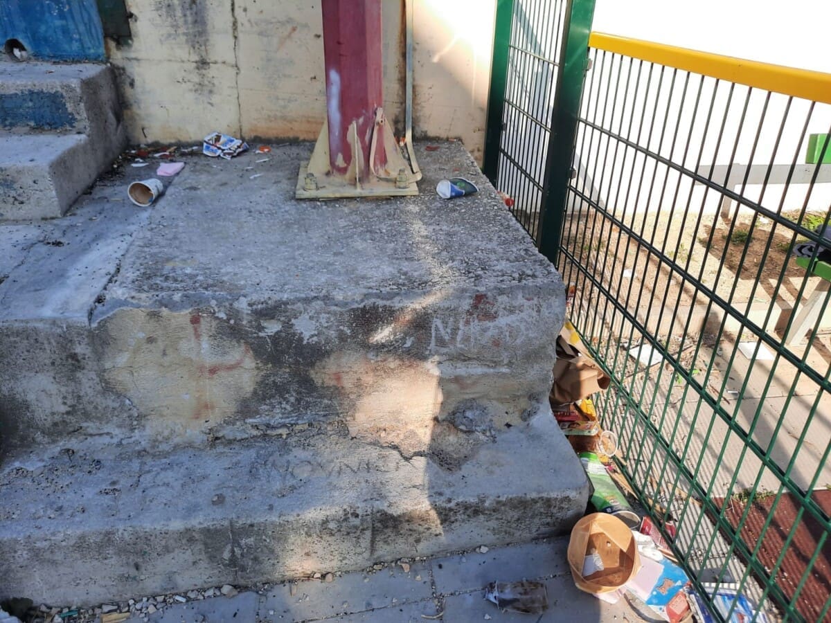 zrnovnica_igraliste_smece (1)