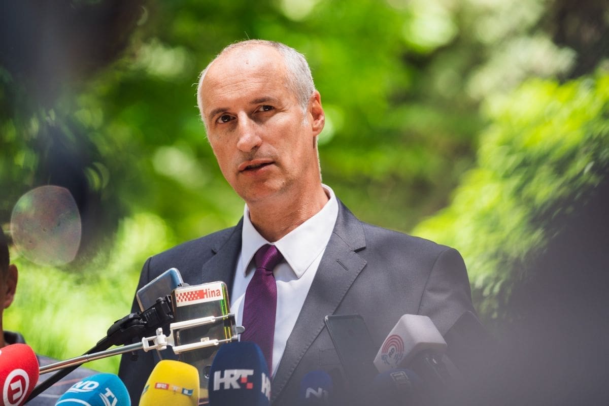 PULJAK O INCIDENTIMA U SPLITU: "Ne mogu i neću pristati na to da zbog nasilne manjine Split bude na glasu kao grad slučaj"