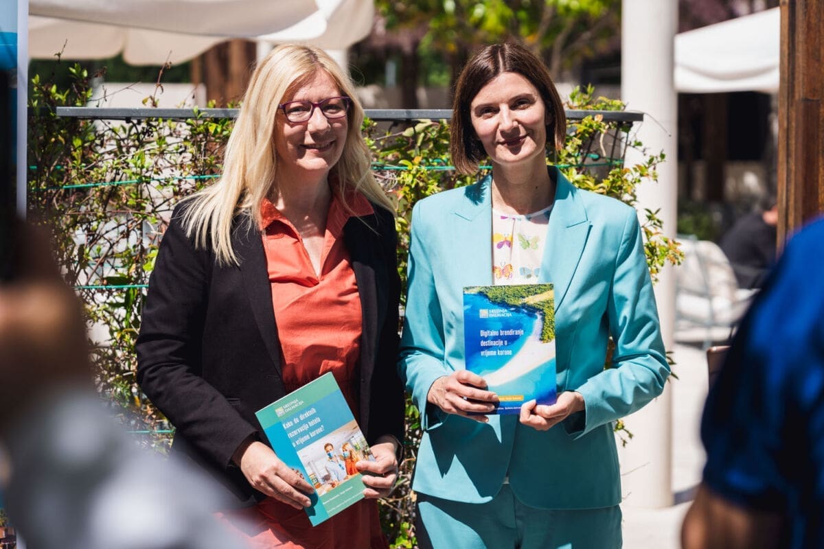 5-6-turisticka-zajednica-brosure-predstavljanje-9