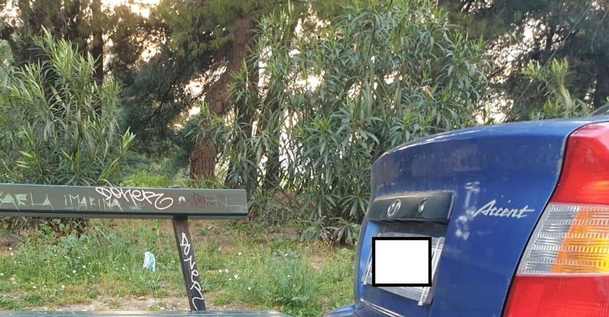 SAMO U SPLITU Pogledajte kako je ovaj parkirao auto: "Ovo je nevjerojatno..."