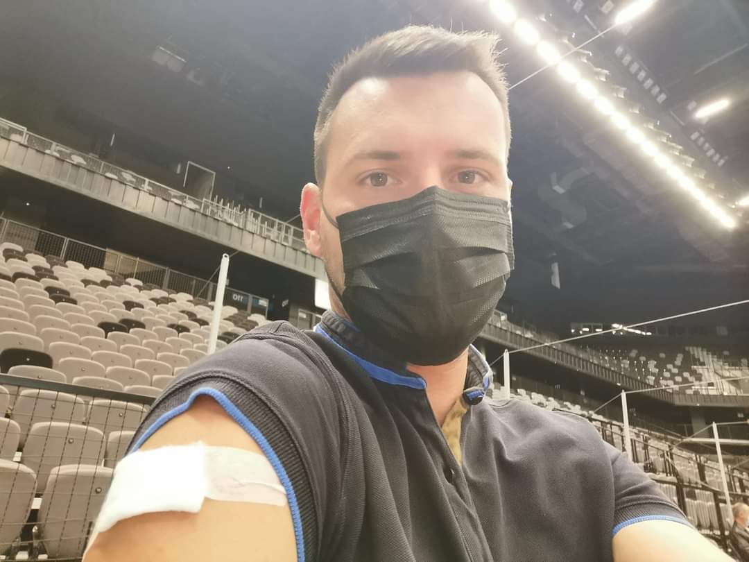 "KORONE SE NE PLAŠIM" Ivošević objavio fotografiju iz Spaladium arene, cijepio se protiv COVID-a 19