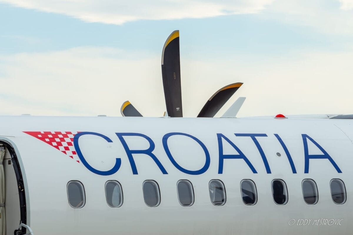 Poletio je avion iz Splita za Zagreb, kasnio je više od dva sata