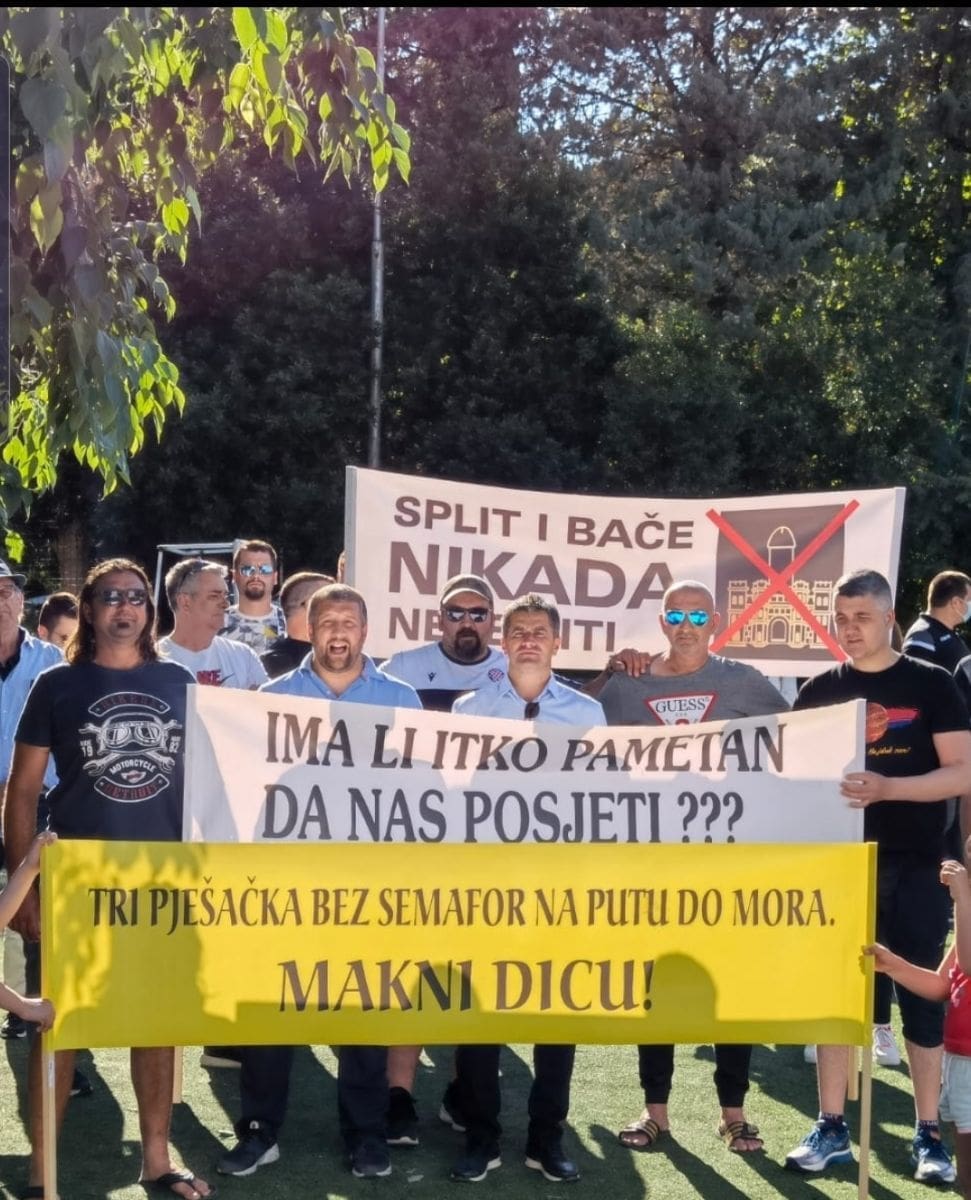 prosvjed bacvice djeca os poisan (1)