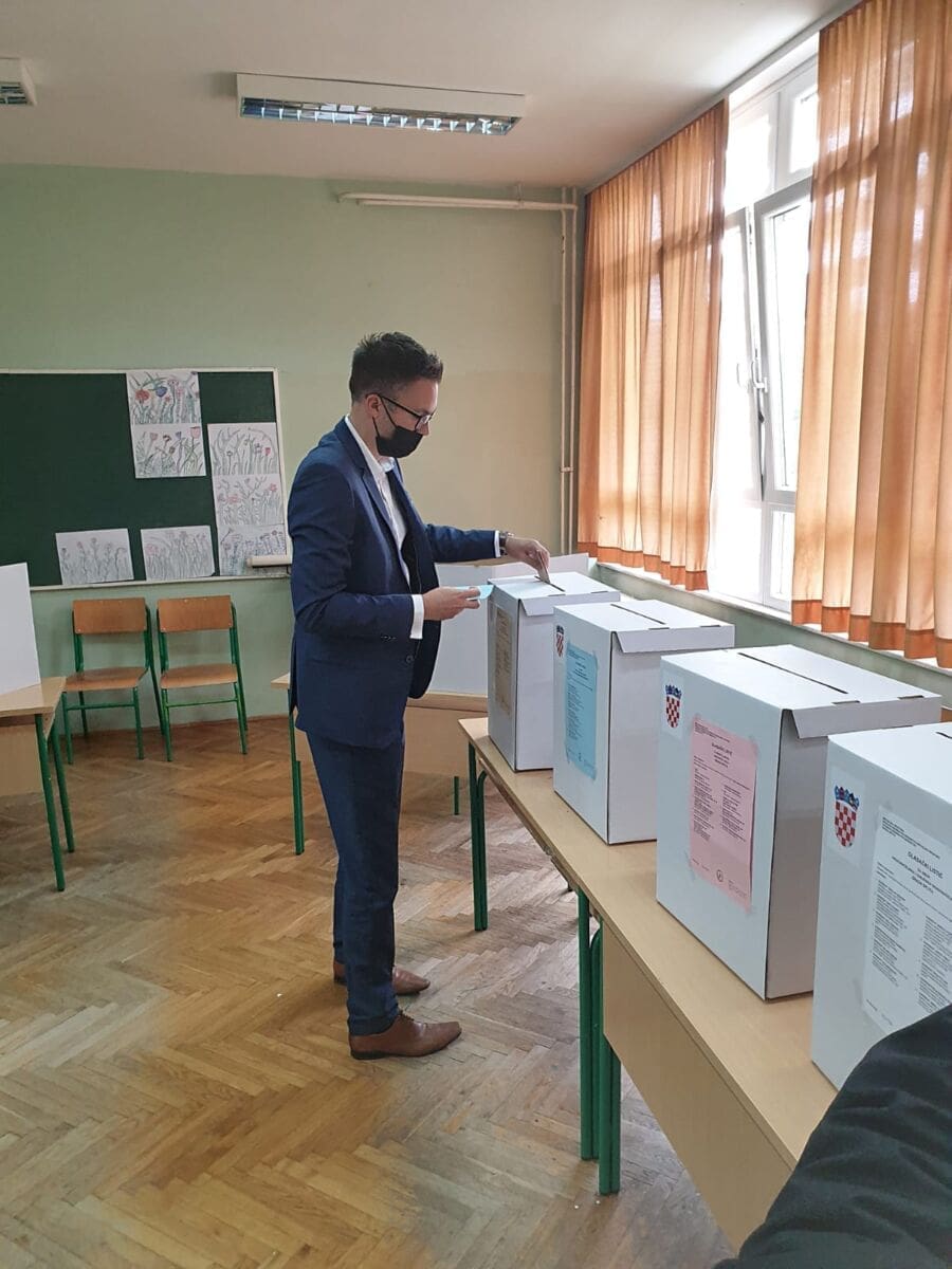 toni jurisic sokic izlazak na izbore (1)