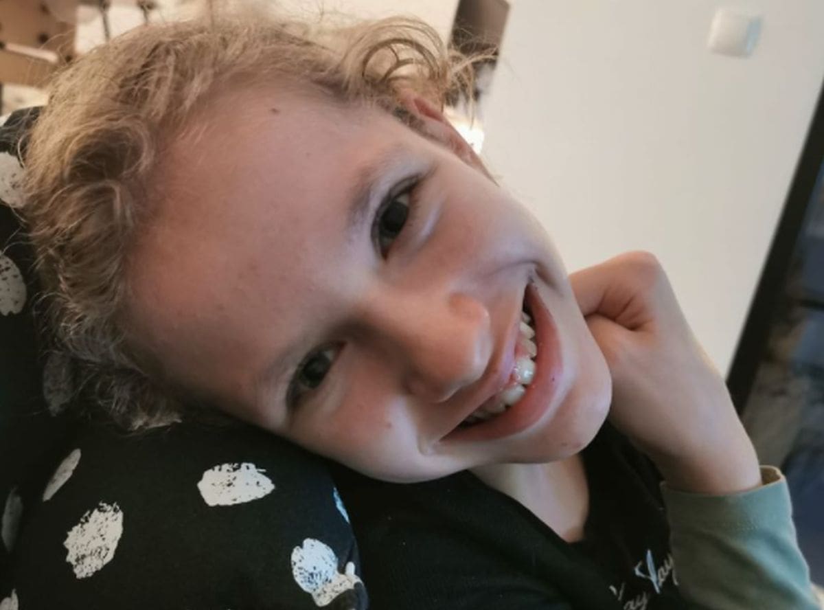 TONKA IMA RIJETKU BOLEST I TREBA POMOĆ: Pridružili su se Ćorluka, Kostelić, Balić… Pomozite i vi!