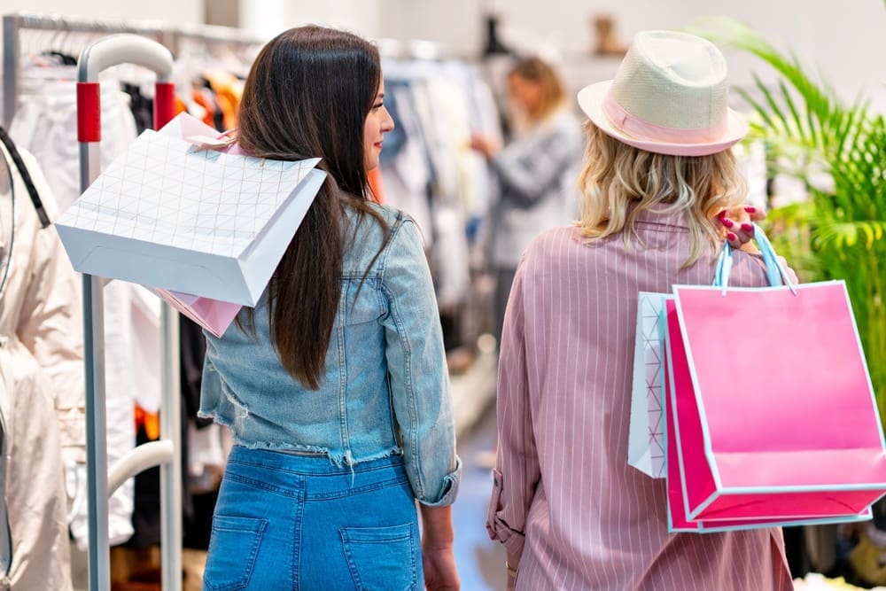 KRAH MODNOG DIVA? Omiljeni brend Hrvatica zatvara svoje poslovnice