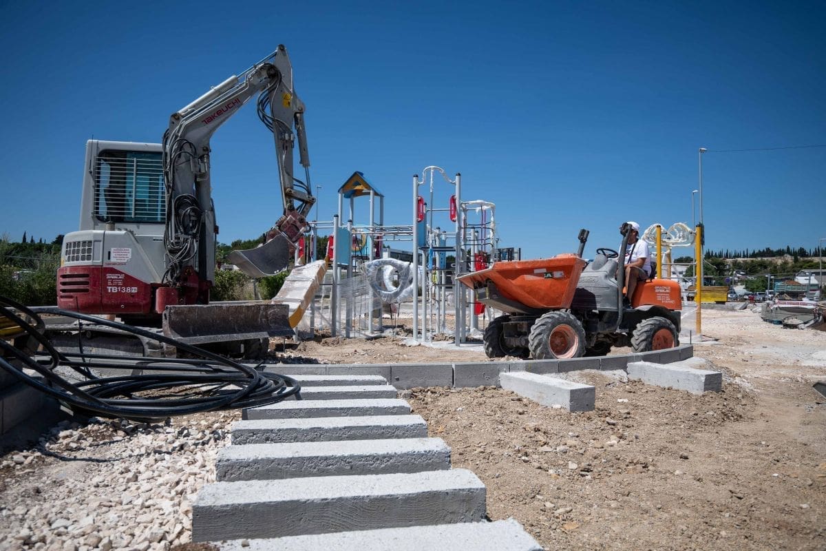 RADOST ZA DJECU NA ISTOKU SPLITA Sirobuja uskoro dobiva novo igralište