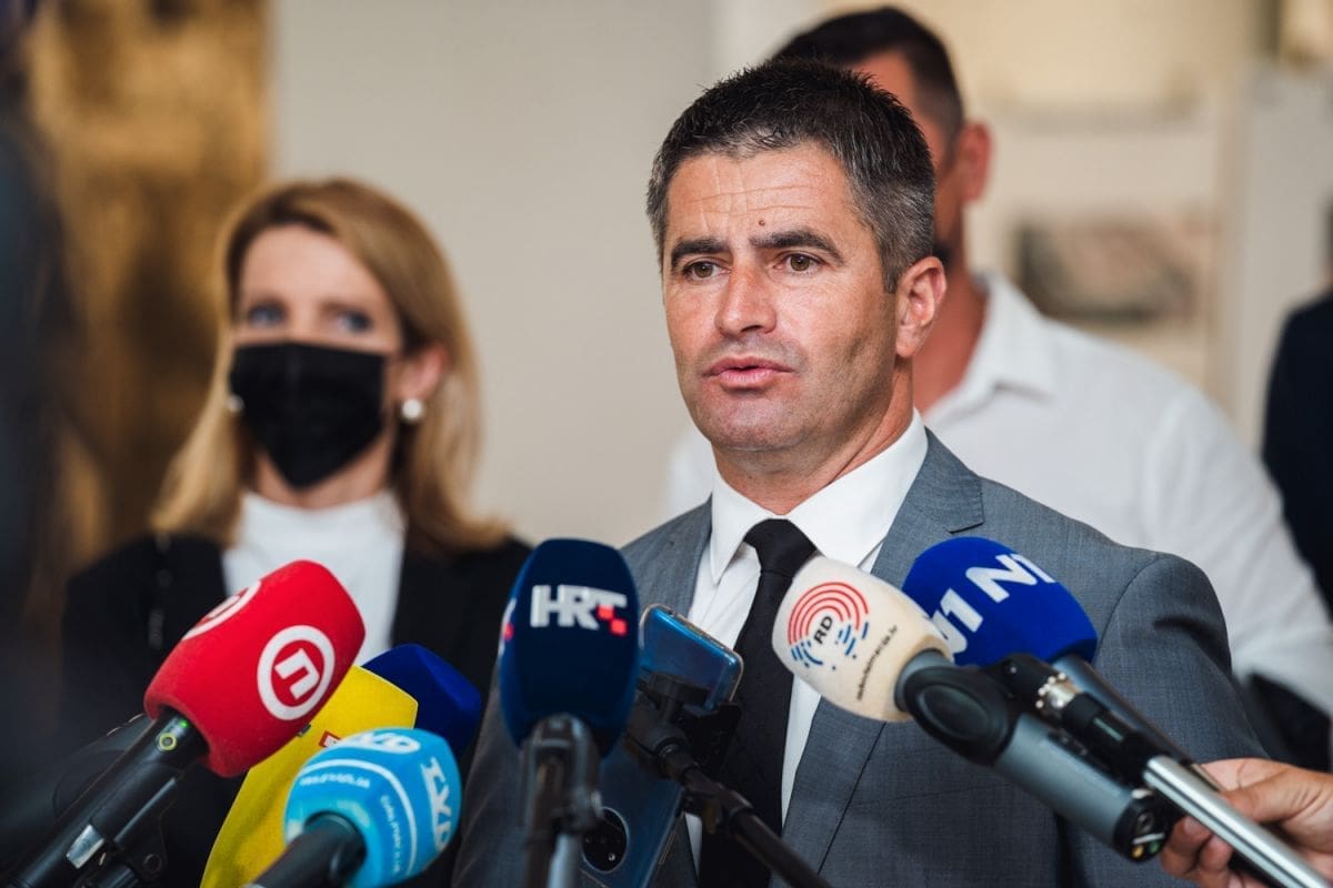 MIHANOVIĆ DAJE SAVJETE MATIJEVIĆU: "Uhvati se SDP-ovih predizbornih obećanja poput 'Splita 5' "