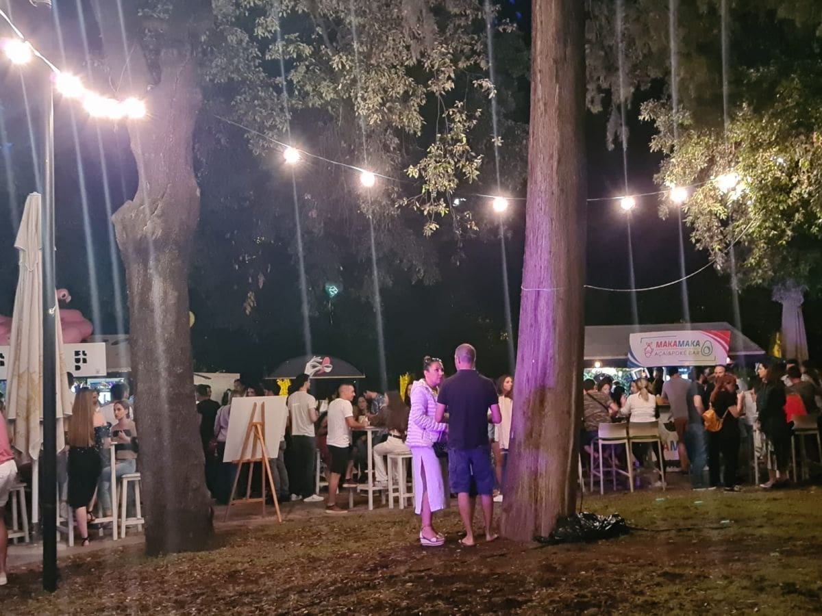 Split Spring Festival (6)