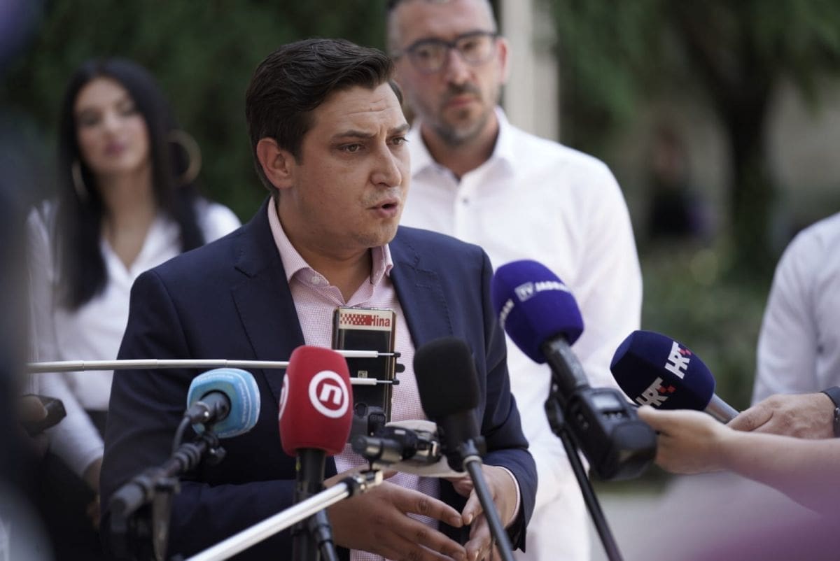 NIKOLA GRABOVAC IZ DOMOVINSKOG POKRETA: "Tko će biti smokvin list Ante Sanadera i Željka Keruma?"