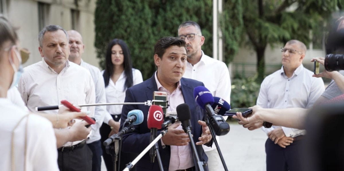 NAPETO U SD ŽUPANIJI Još nije poznato tko će sastaviti većinu, Grabovac: "Nećemo surađivati ni s HGS-om niti sa SDP-om"