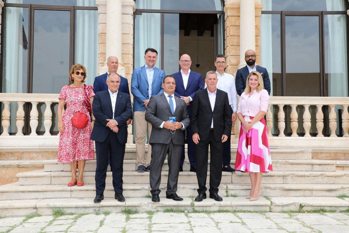 Nastavak projekta izgradnje Zdravstvenog centra Hvar, Beroš istaknuo važnost planiranja zdravstvenog turizma