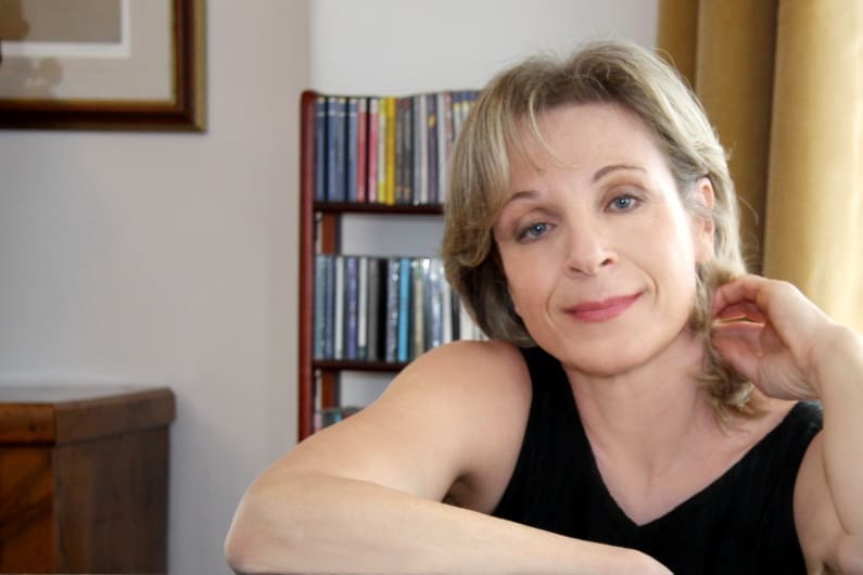 Alkarski dvori Galerija Sikirica Sinj: RECITAL IDE GAMULIN, klavir „Nedovršena priča“