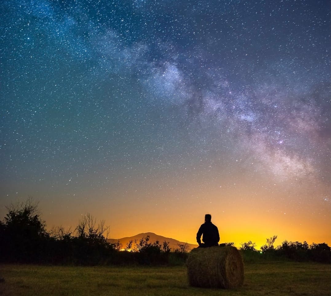 ZADIVLJUJUĆI PRIZOR U ZAGORI Predivna fotografija Mliječne staze snimljena iz okolice Drniša