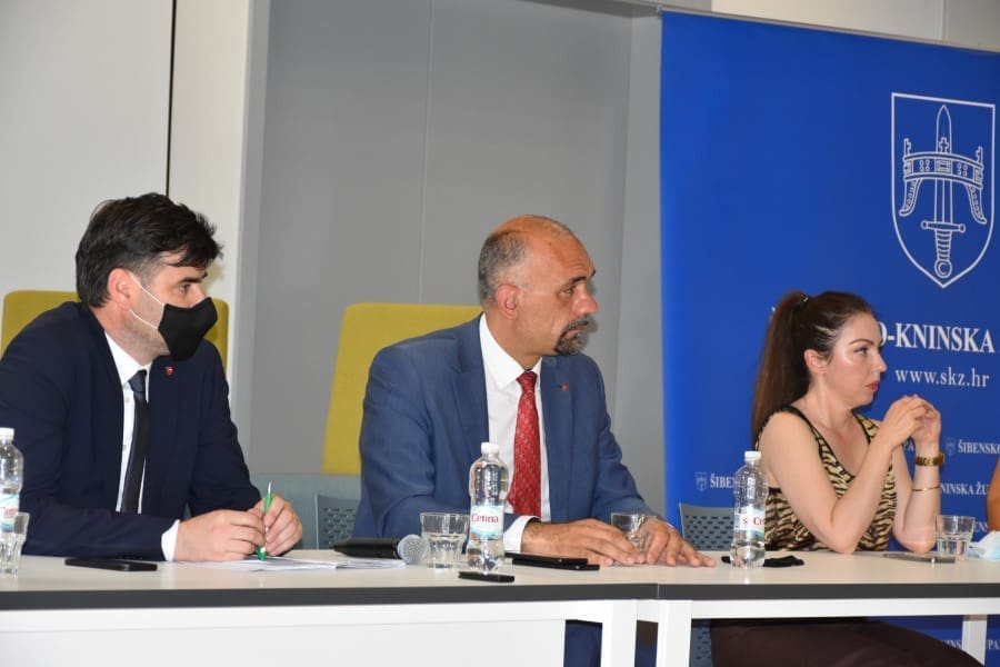 Održan prvi koordinacijski sastanak župana Jelića s gradonačelnicima i načelnicima