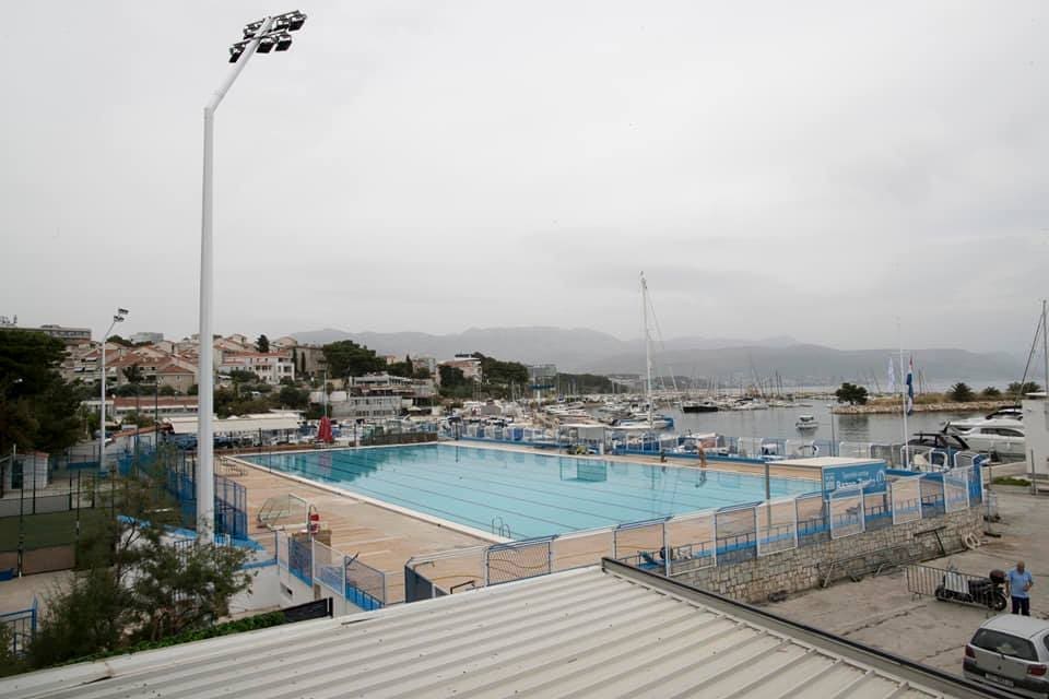 BAZEN NA ZENTI OTVOREN ZA GRAĐANE Grad Split: "Sportskim klubovima i građanima, prvenstveno djeci želimo ugodan boravak"