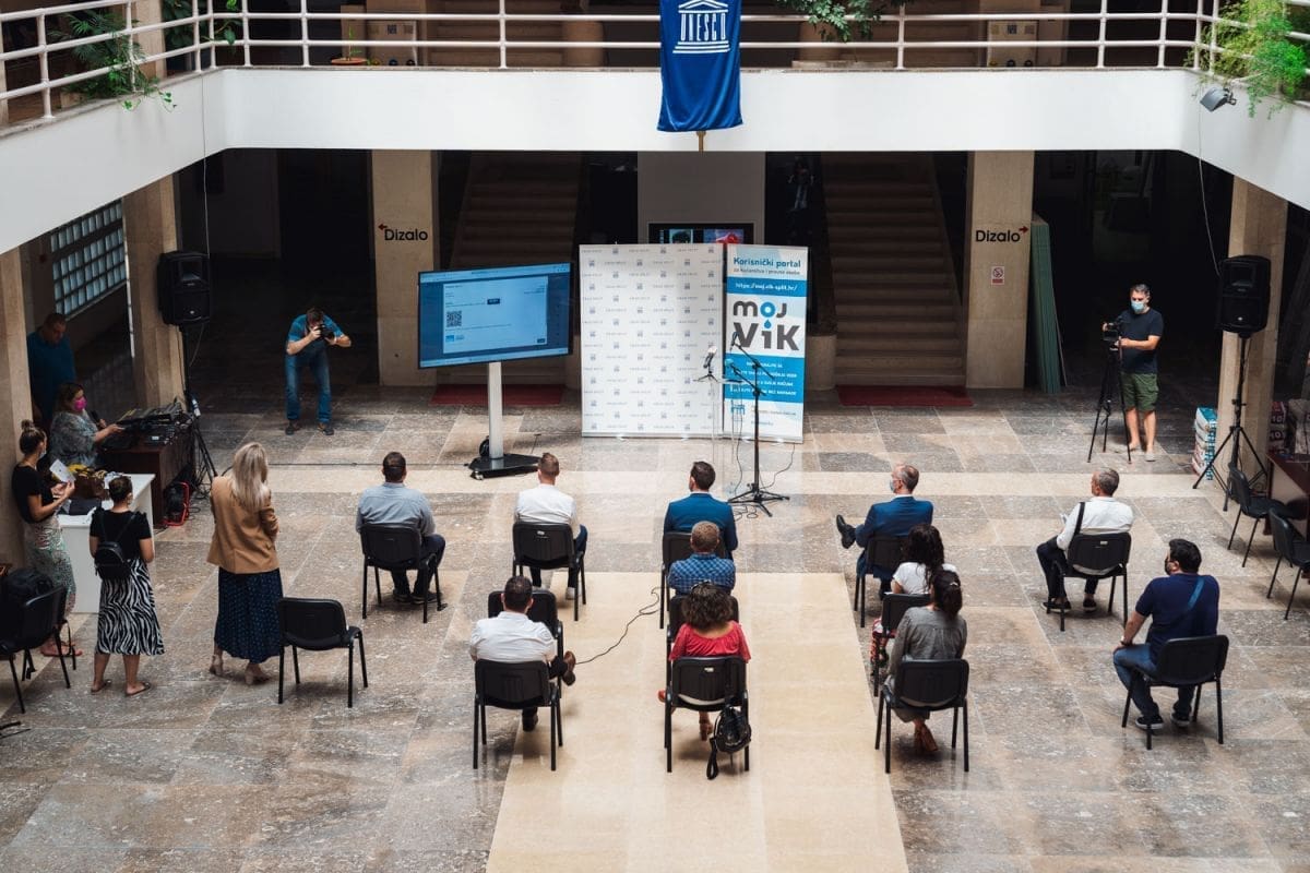 SPLIĆANI MOGU ODAHNUTI Od sada sve informacije o troškovima imaju na jednom mjestu: "Nema više papira"