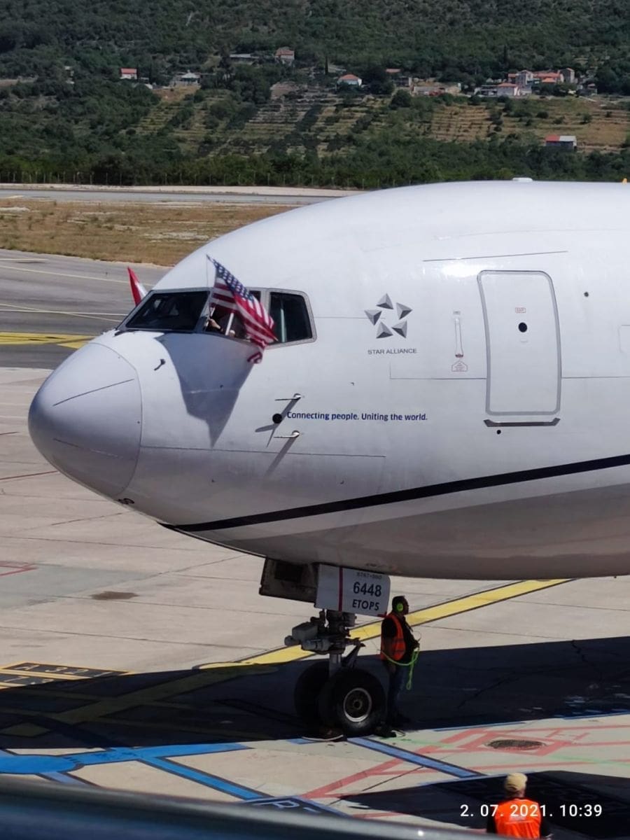 dubrovnik-avion-uniter-air (1)