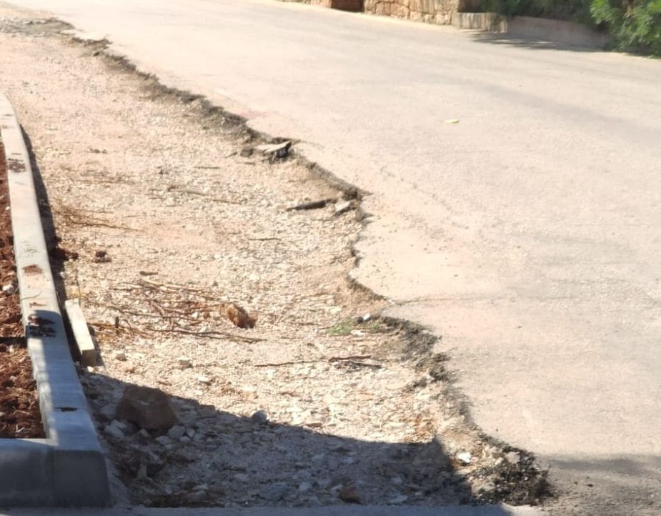 USRED SEZONE RADOVI NA ŠOLTI Cesta raskopana: "Puno je prašine i opasno za vožnju"