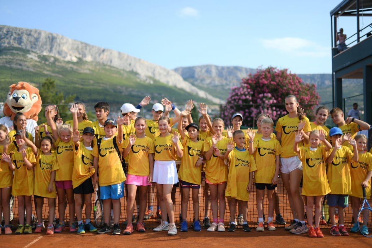 NIŽU SE SPORTSKI USPJESI Hrvatska je dobila prvake u tenisu