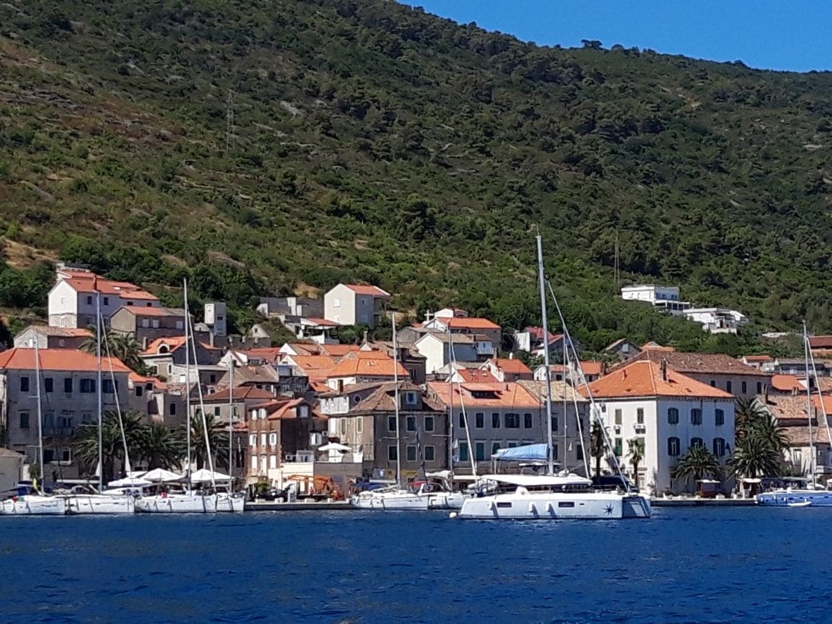 SEZONA IZNAD OČEKIVANJA Otočani 'trljaju' ruke: "U špici sezone će biti teško pronaći slobodan krevet"