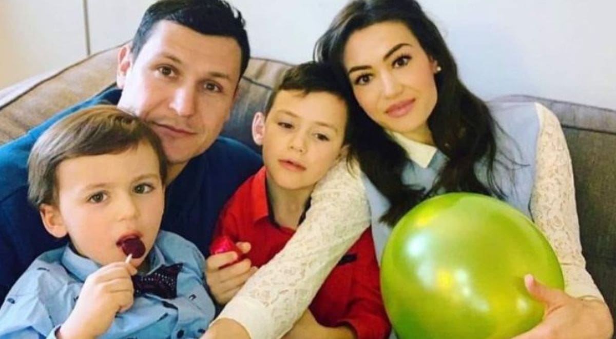 Humanitarna večer za Keka uz Vucu, Jolu...