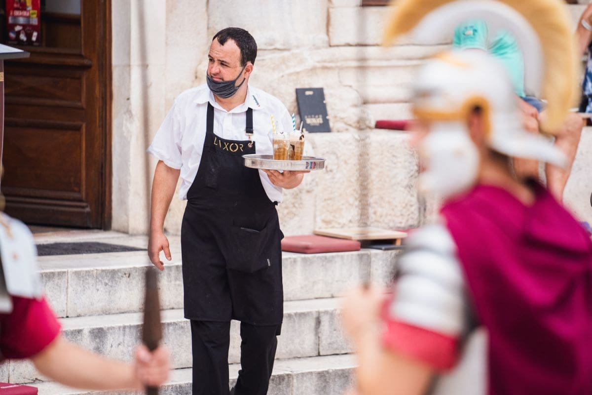 VELIKA NOVOST Napojnice će se moći plaćati i karticama
