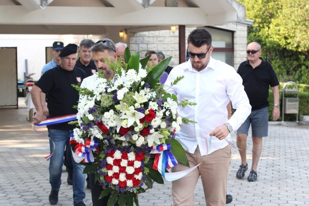 Grad Solin obilježio Europski dan sjećanja na žrtve svih totalitarnih i autoritarnih režima: "Tri zla su..."